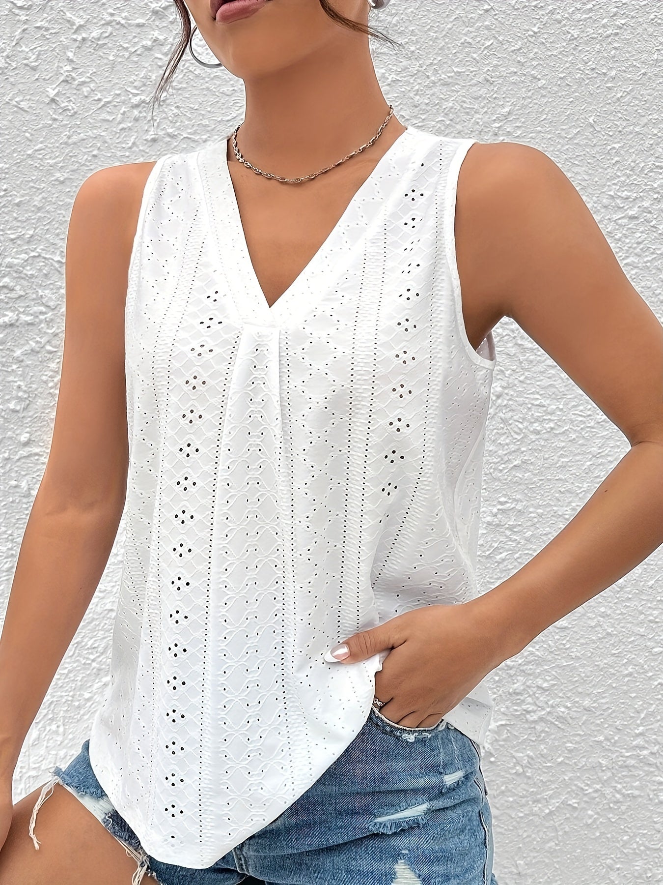 Helisanne - Witte Broderie Anglaise Tanktop