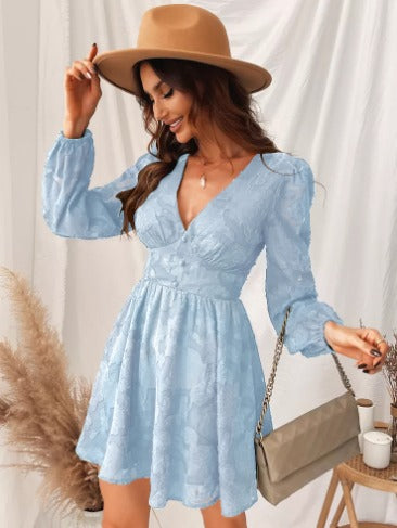 Lotte - Delicate Satijnen Jurk met Korte Mouwen