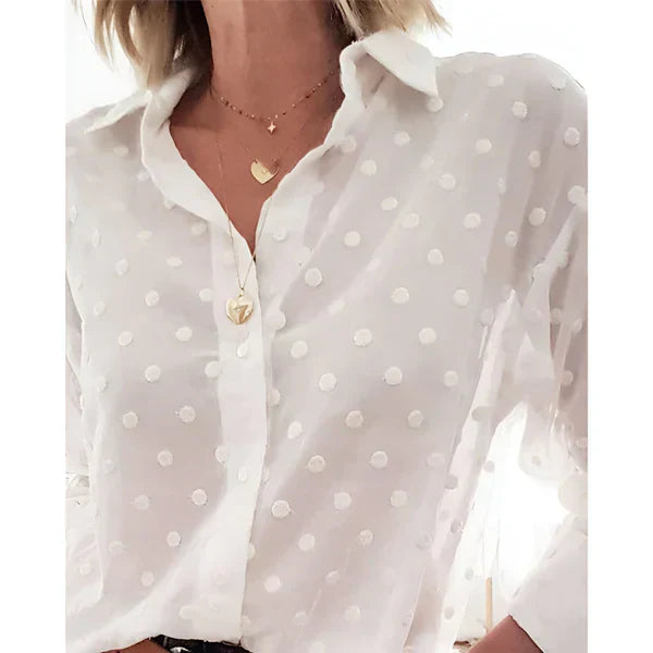 Laurien – Elegante Blouse met Polkadots
