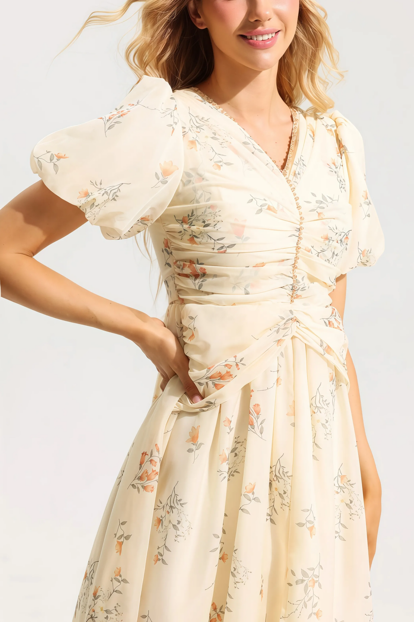 Liselotte - Charmante Midi-Jurk met Bloemenprint en V-Hals