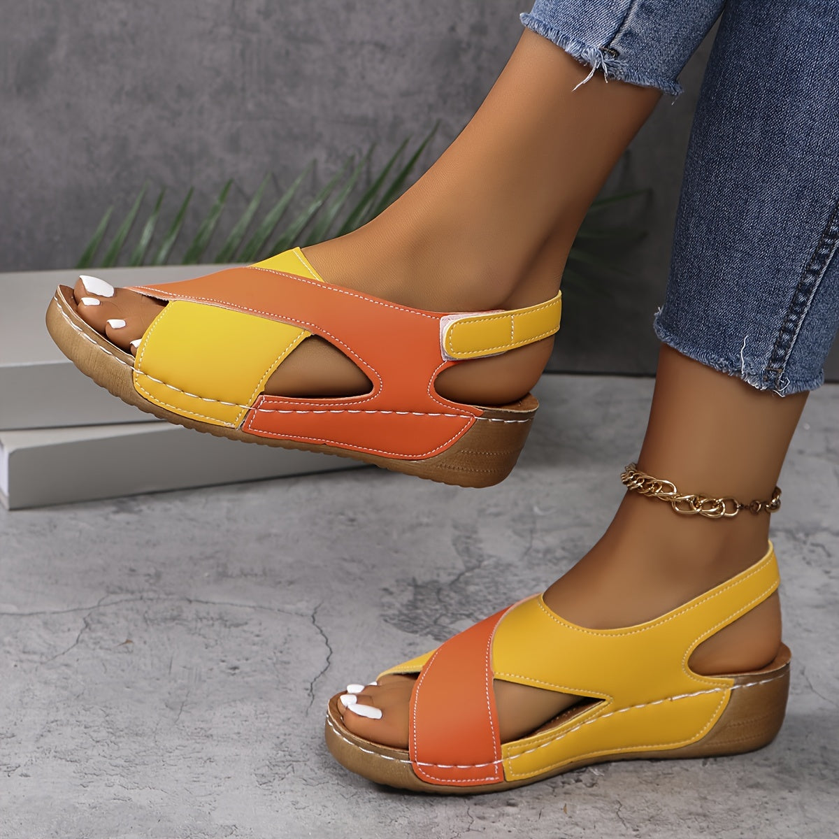 Livia - Trendy Color Block Sandalen