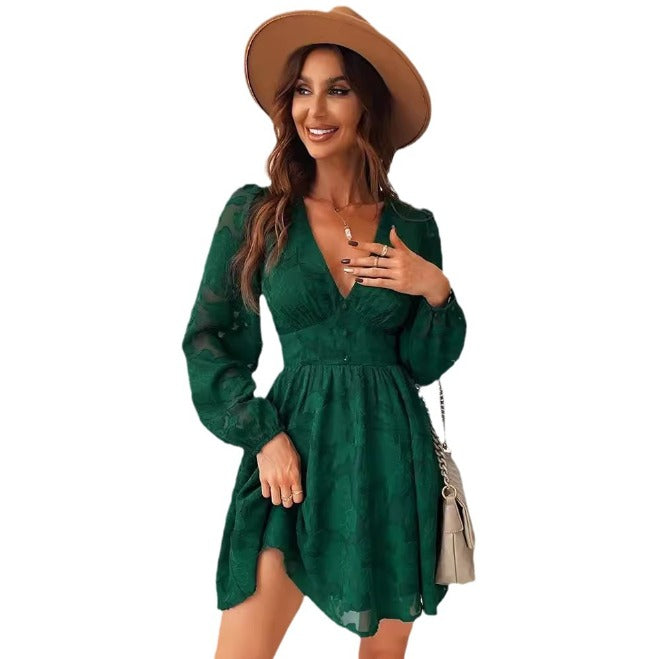 Lotte - Delicate Satijnen Jurk met Korte Mouwen