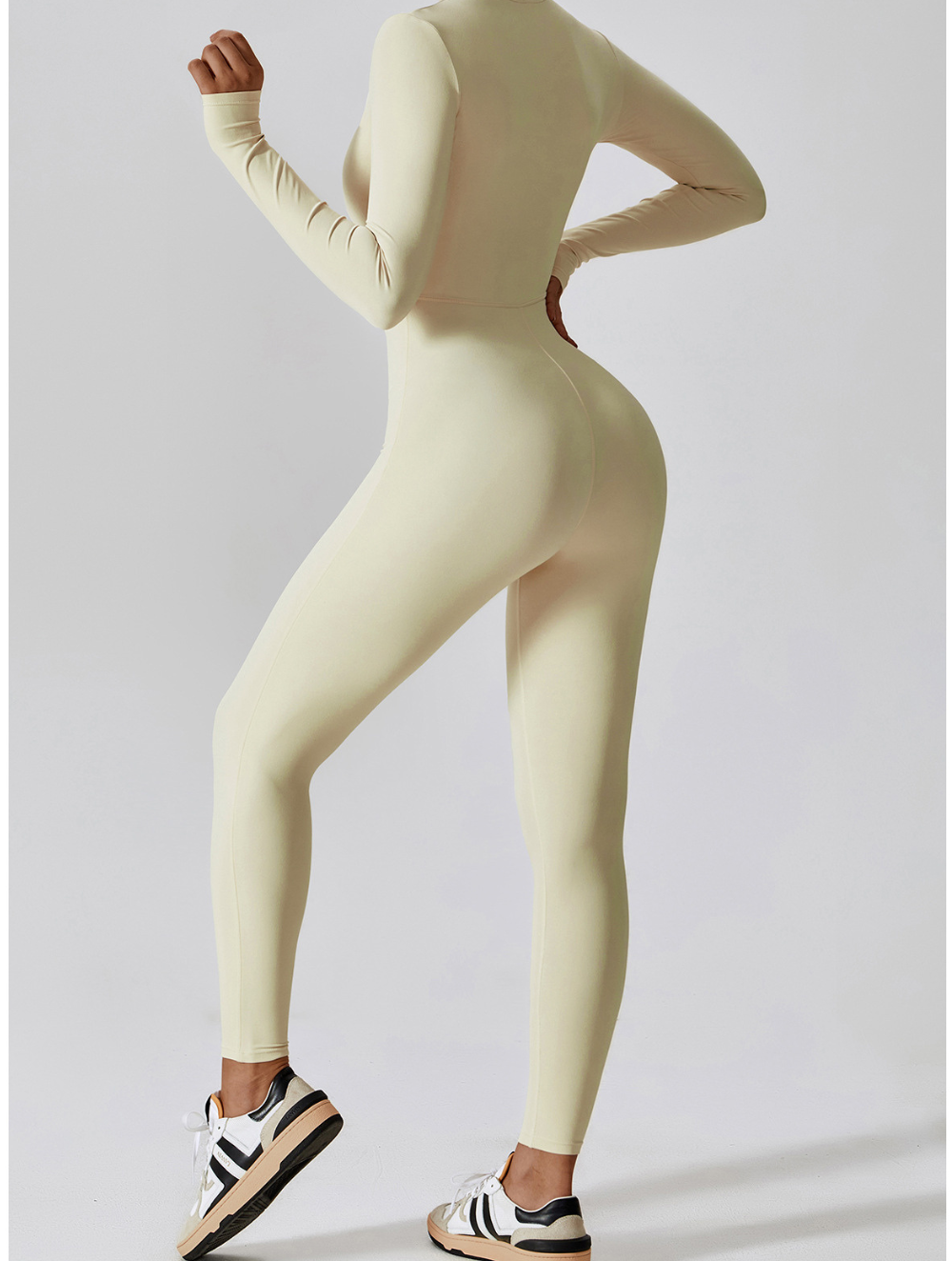 Fayenne - Shaping Yoga Fitness Jumpsuit met Lange Mouwen