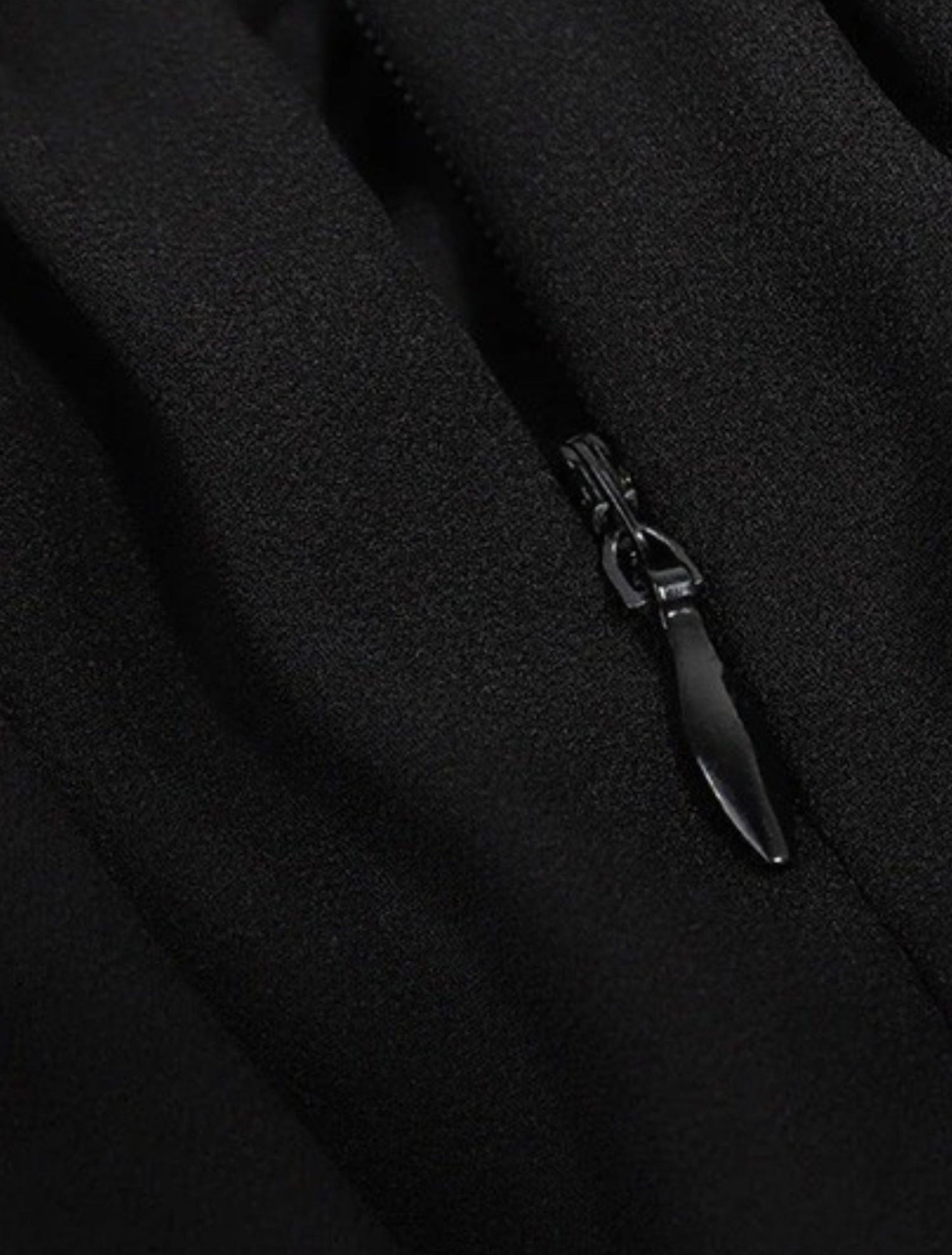 Transparante Mouwen Midi Jurk met Hoge Hals – Elegante Keuze voor Elke Gelegenheid