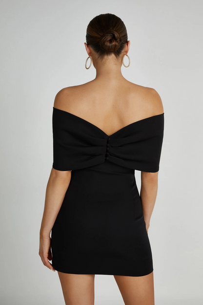 Sophie - Zwart Mini Jurkje met Off-Shoulder Strik