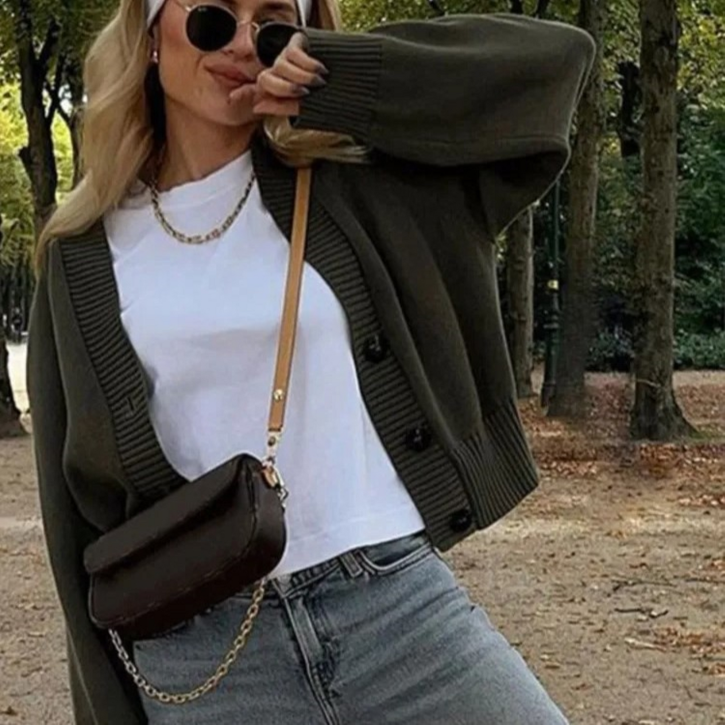 Ilani - Olijfgroen Gebreid V-Hals Vests