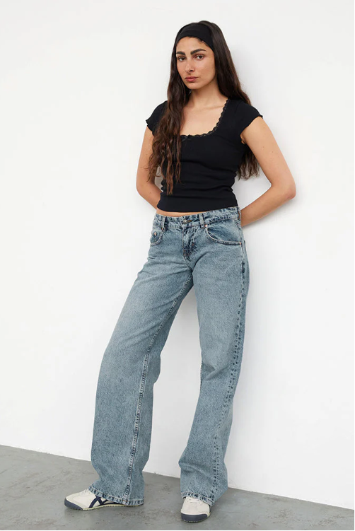 Romy - Low-Rise Jeans