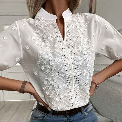 Anae - Elegante Geborduurde Blouse