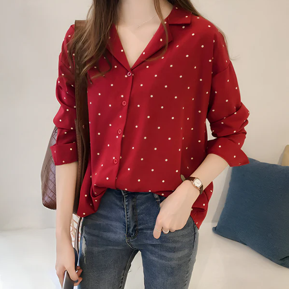 Laurie – Vrolijke Polkadot Blouse