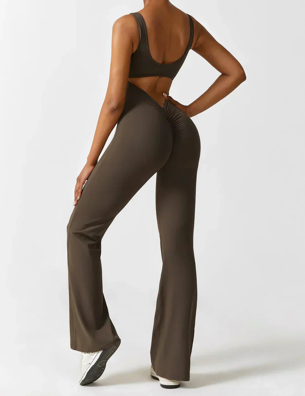 Cath | Sculpting Flare Jumpsuit met Open Rug