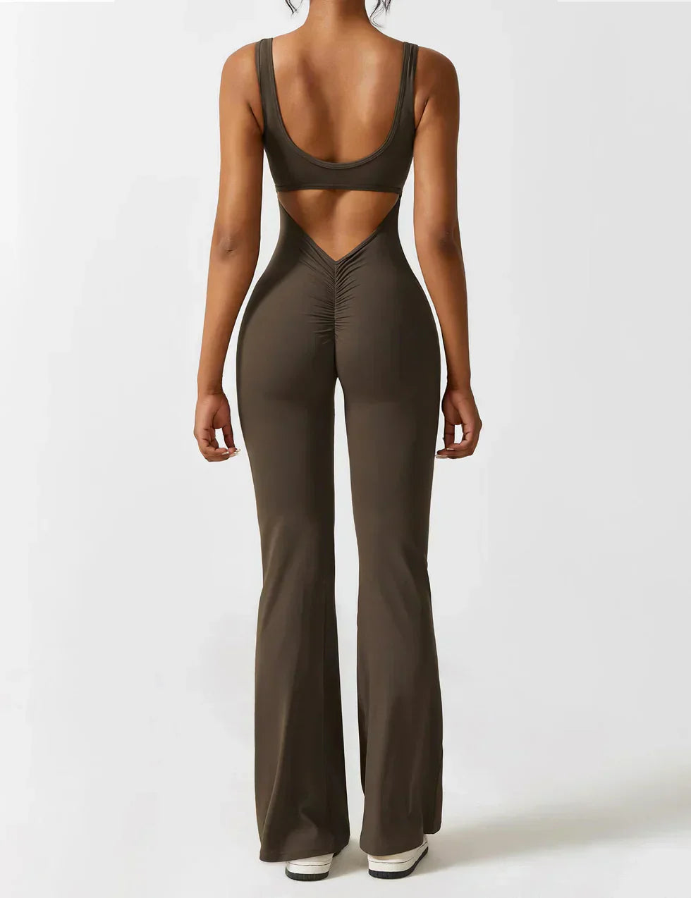 Cath | Sculpting Flare Jumpsuit met Open Rug
