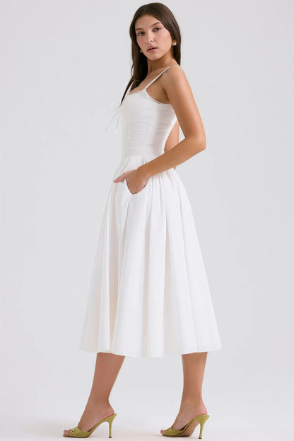Ava - Witte Halter Midi-jurk met Kantdetails Vooraan