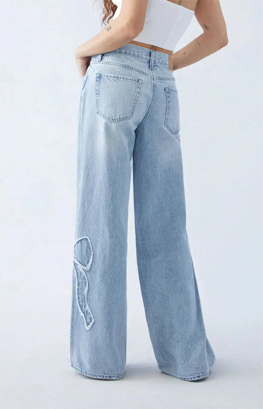 Yasmin | Rechte Snit Wijde Pijpen Denim Jeans met Patches