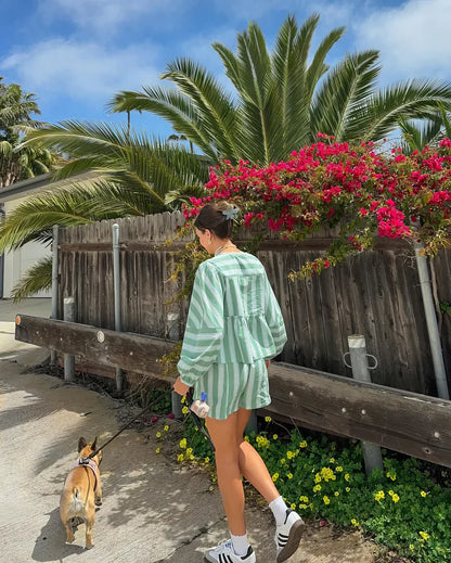 Lina - Casual Tweedelige Set met Losvallende Blouse en Short in Streepdesign